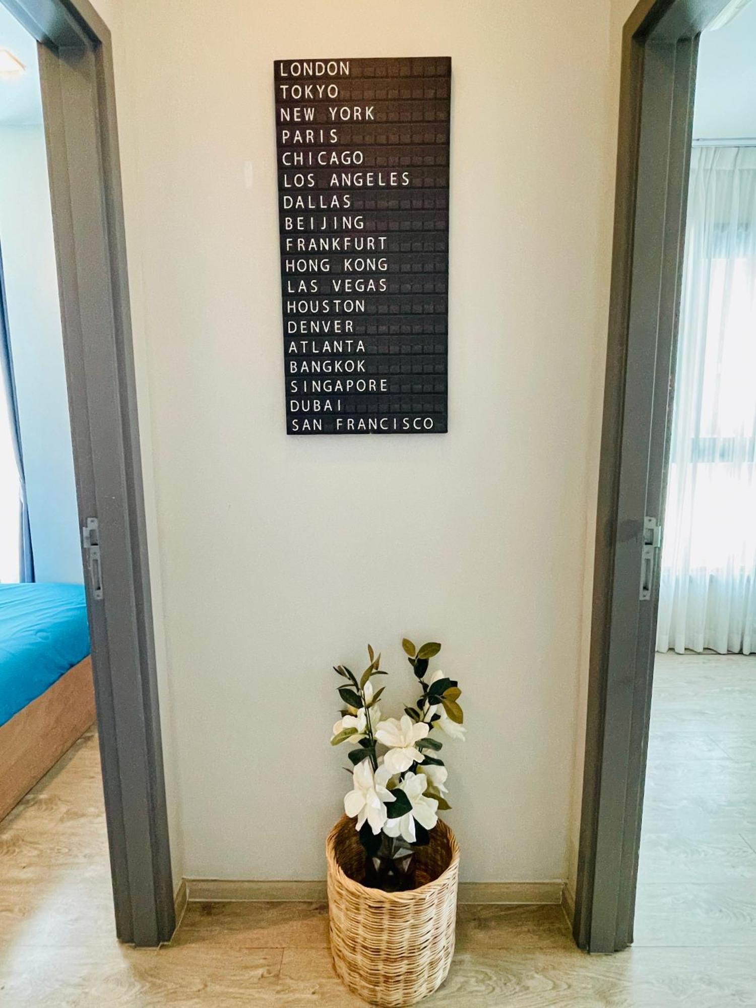 Apartment The Base 2 Bed 2 Bath By Pupu *