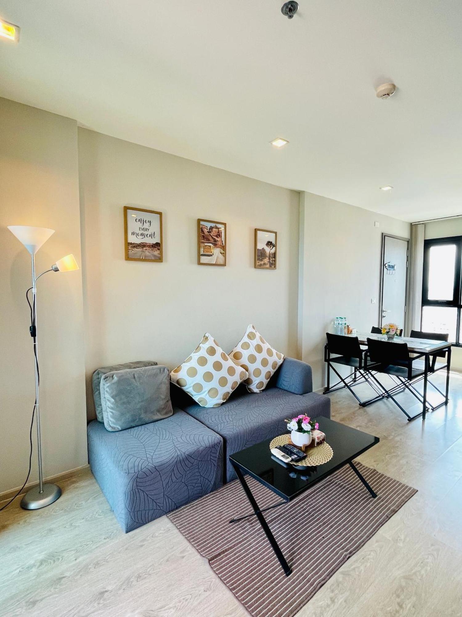 Apartment The Base 2 Bed 2 Bath By Pupu