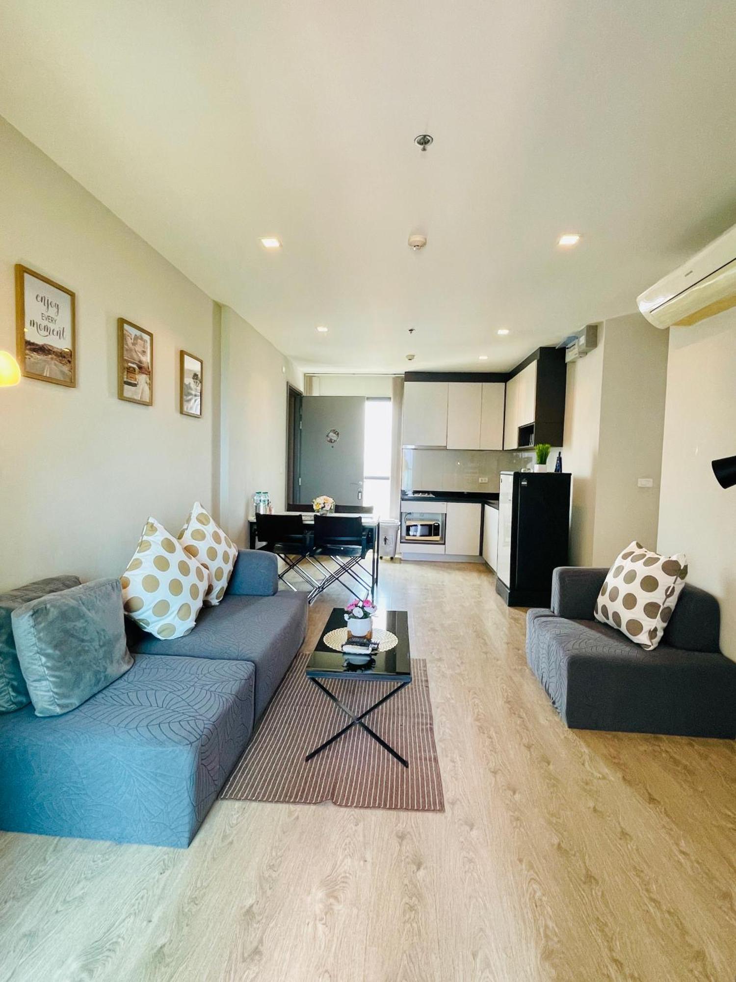 The Base 2 Bed 2 Bath By Pupu *